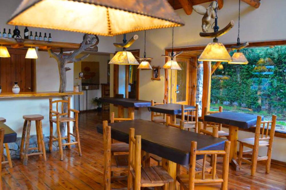 Hosteria Traunco Вилья-ла-Ангостура Экстерьер фото