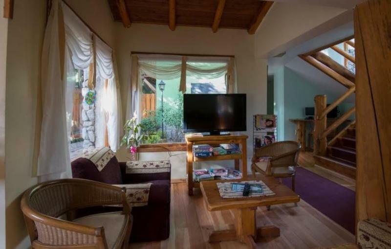 Hosteria Traunco Вилья-ла-Ангостура Экстерьер фото