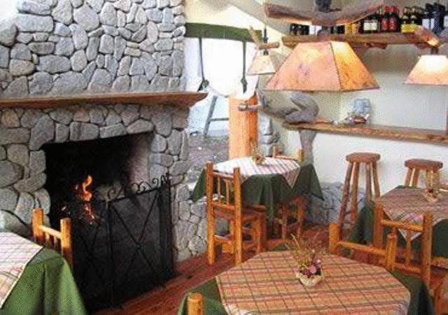 Hosteria Traunco Вилья-ла-Ангостура Экстерьер фото